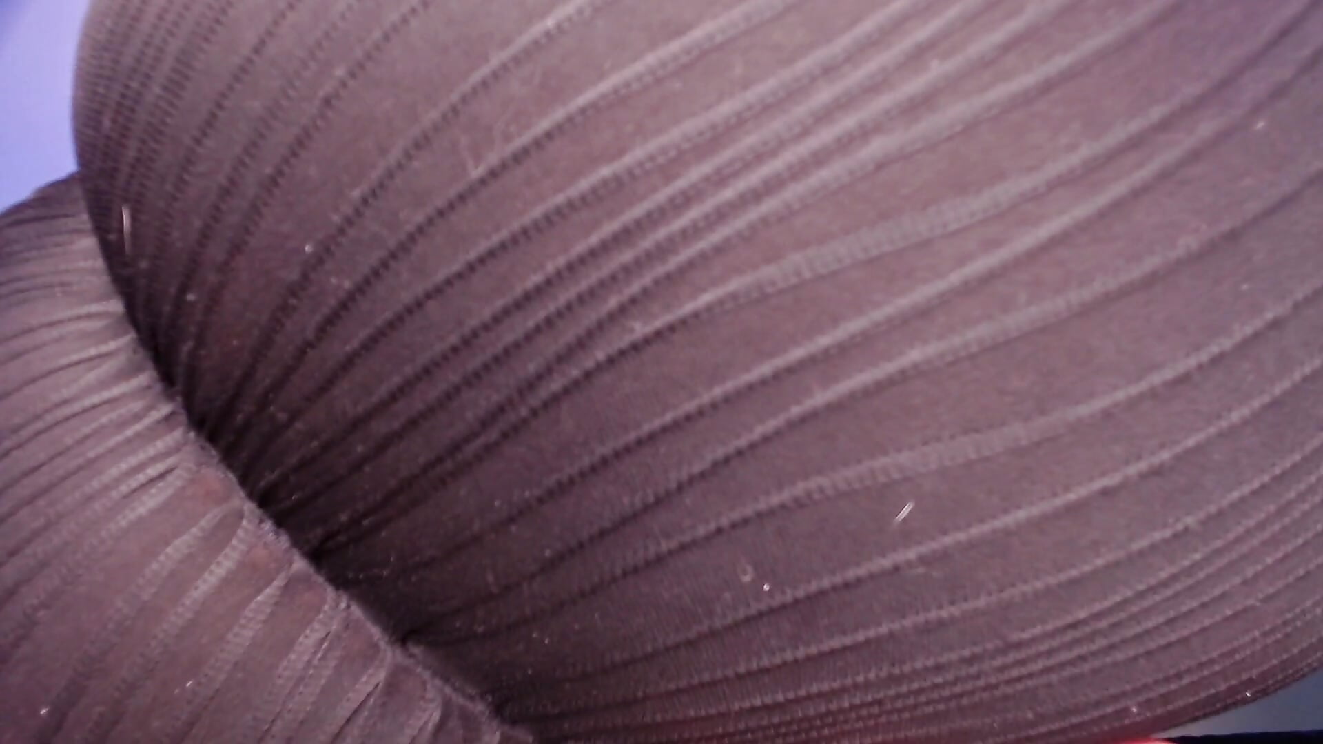 SIT IN YOUR FACE - video by Lilih_golden cam model