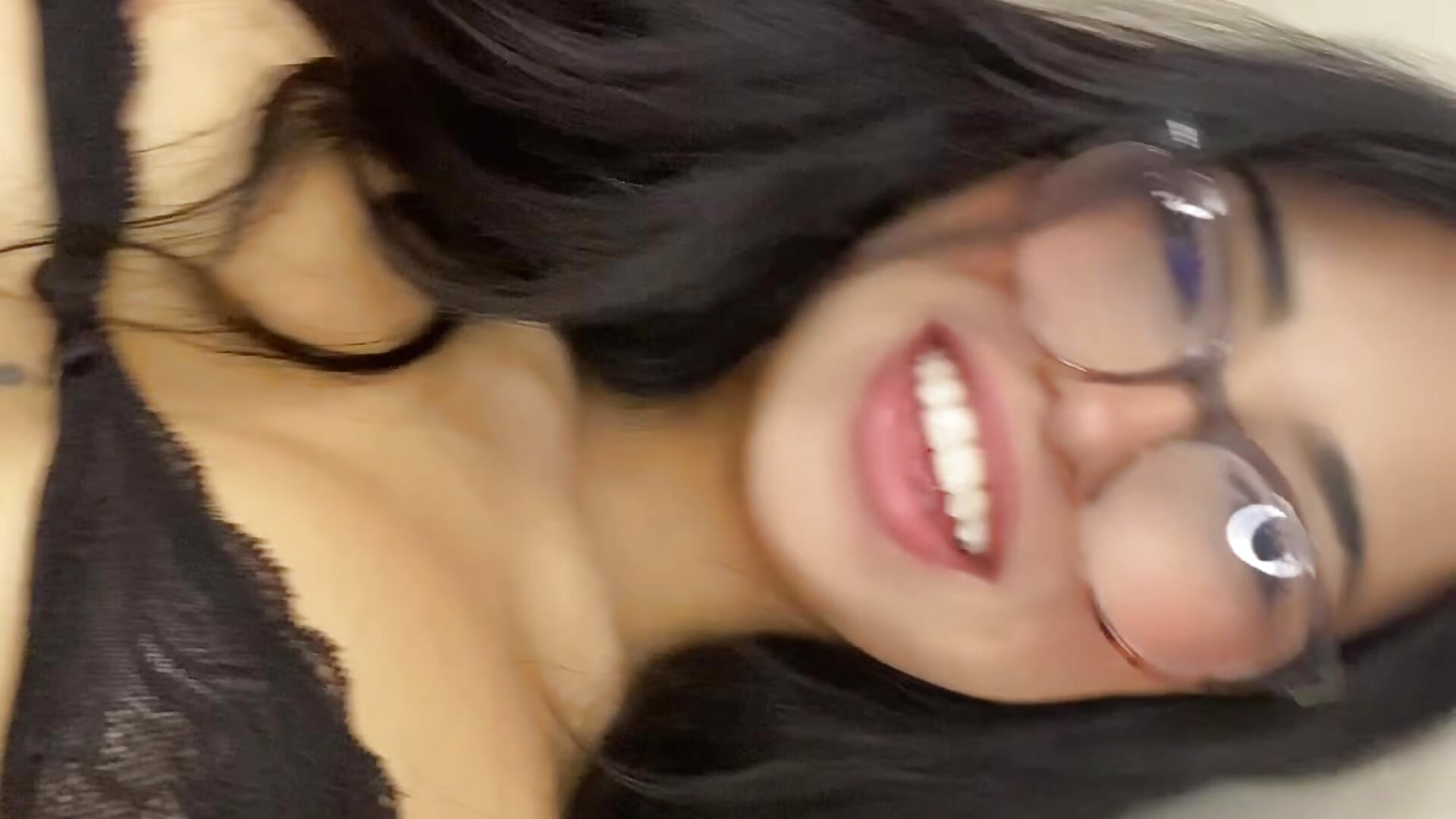 i’m gonna be your bubblegum bitch 👀💖 - video by AprilAddams_ cam model