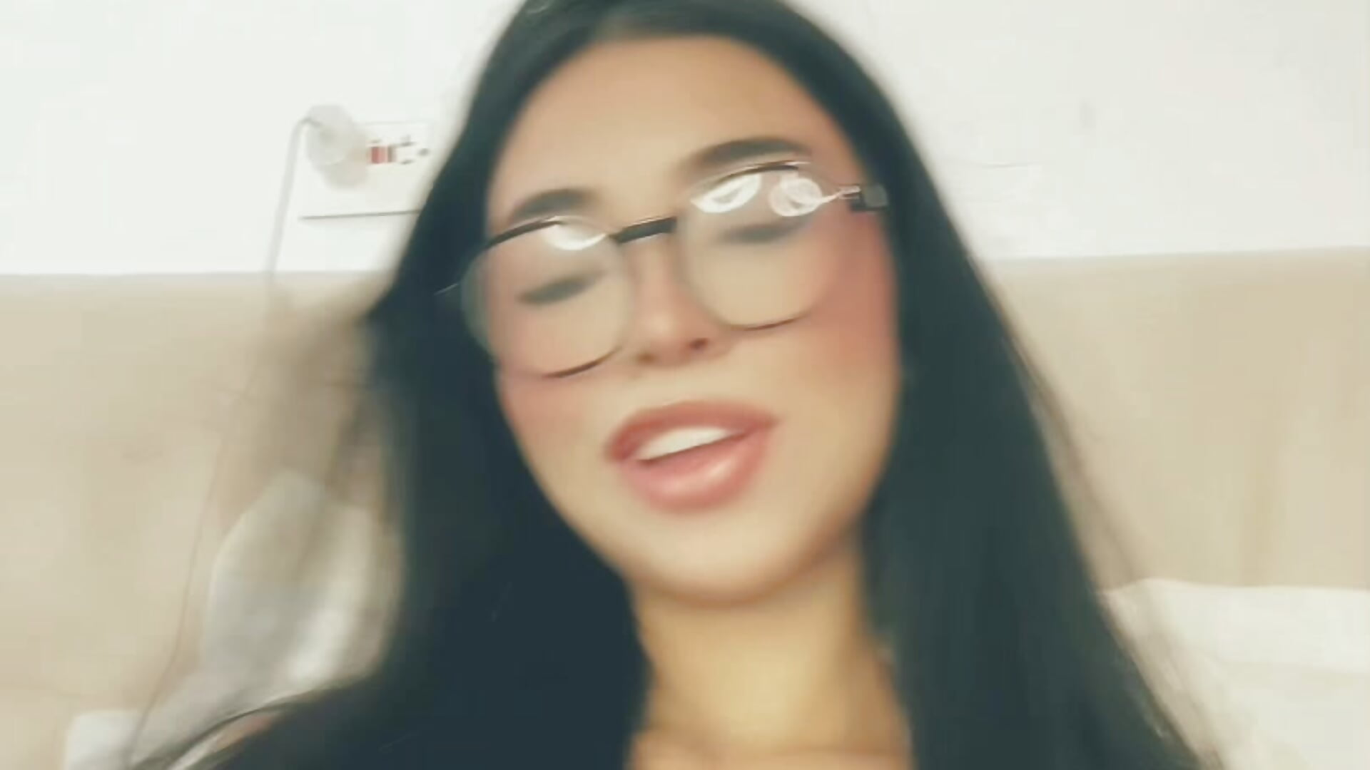 I wanna be an object of your affection;) - video by AprilAddams_ cam model