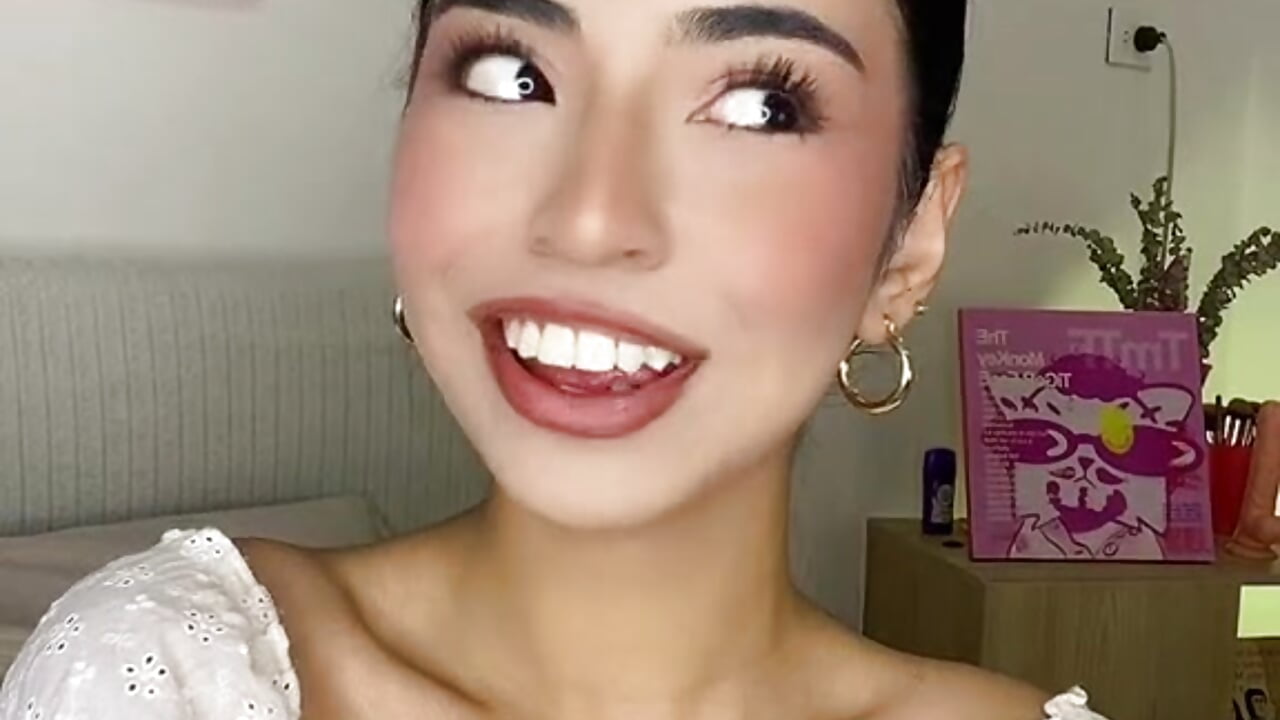 It’s October 3rd 💓 - video by AprilAddams_ cam model