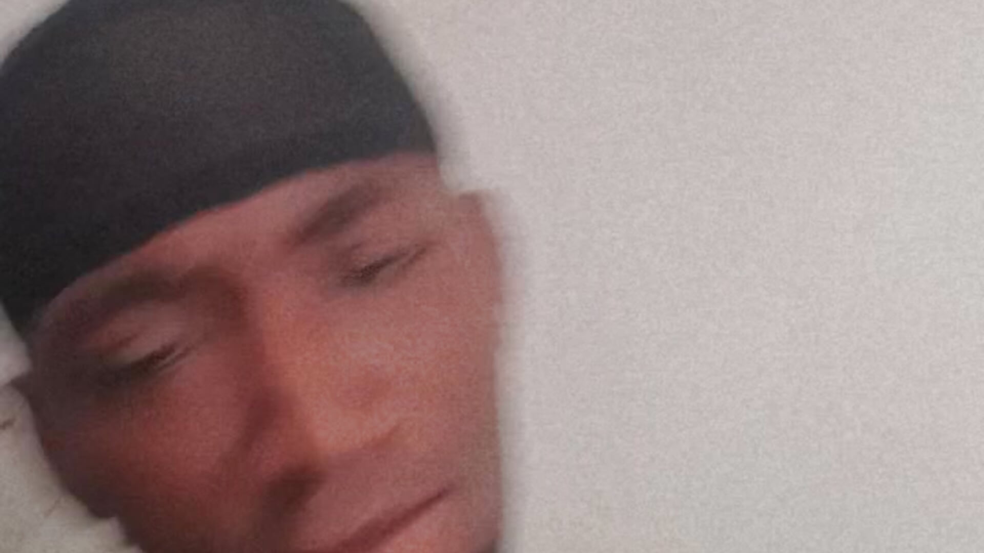 Sexy men 😍 - video by Jhoan_Simply cam model