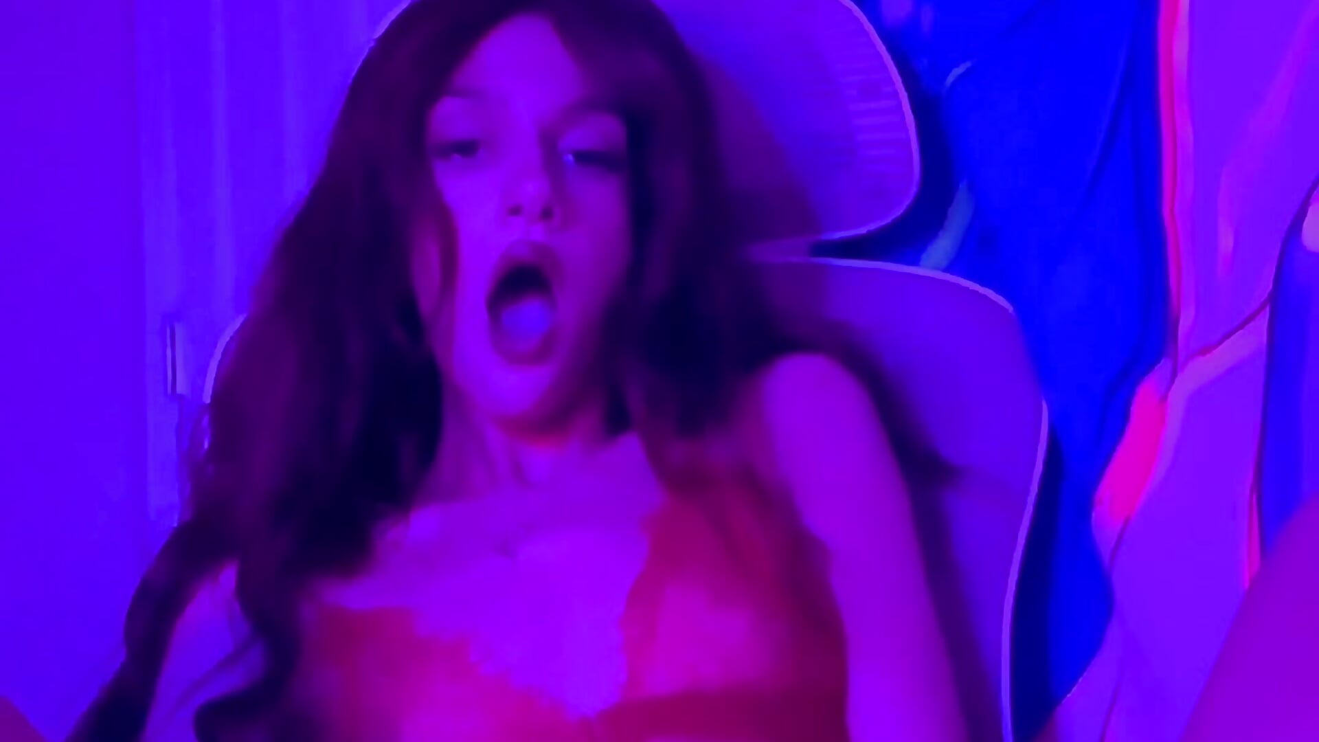 copy_99040445-777B-433D-B650-6CD5F9F12C24 - vídeo de Bellaseductraa modelo de câmara