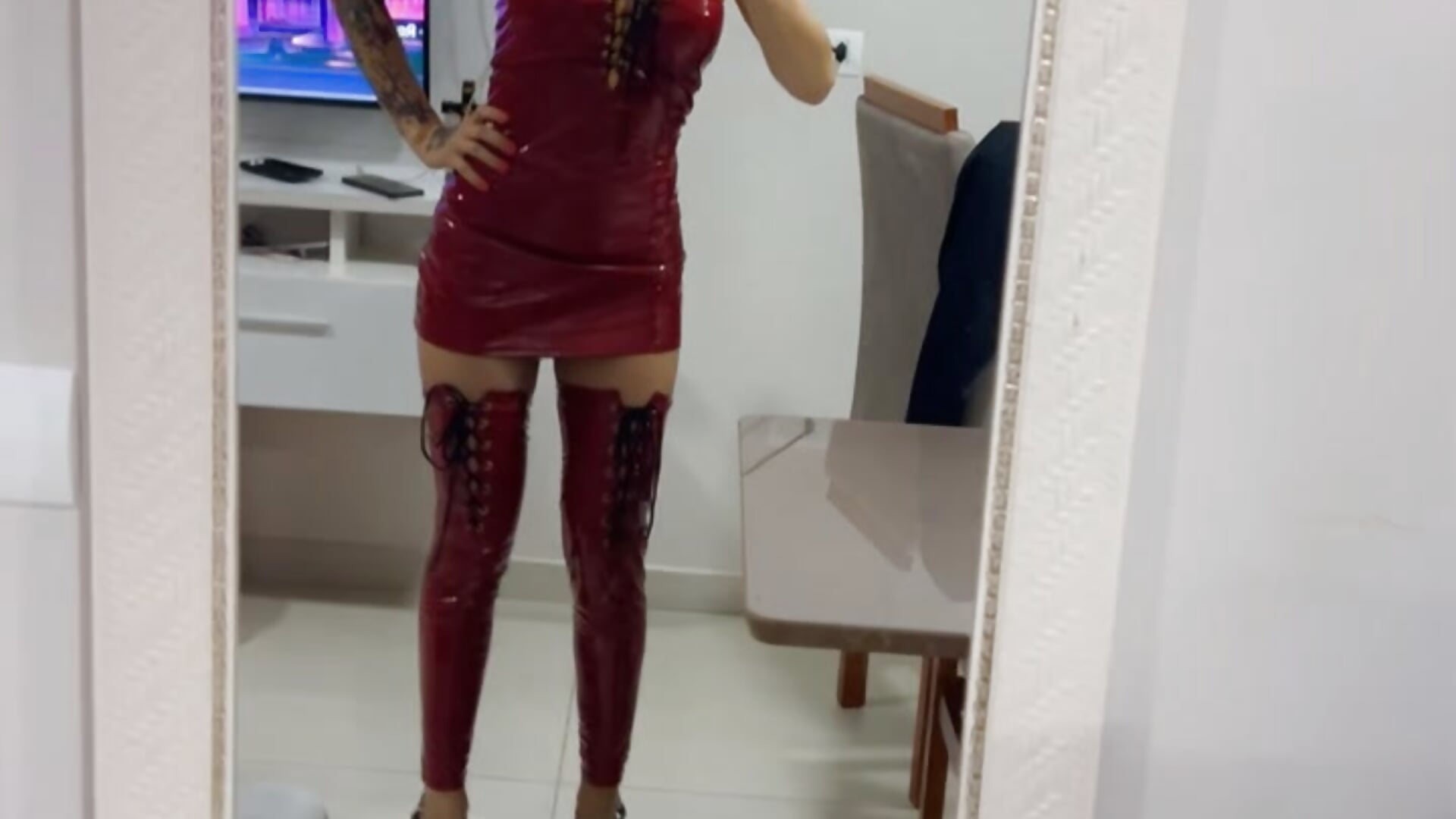 Looking sexy in a red latex dress for daddy 😏 - video by Miss-Brazil cam model