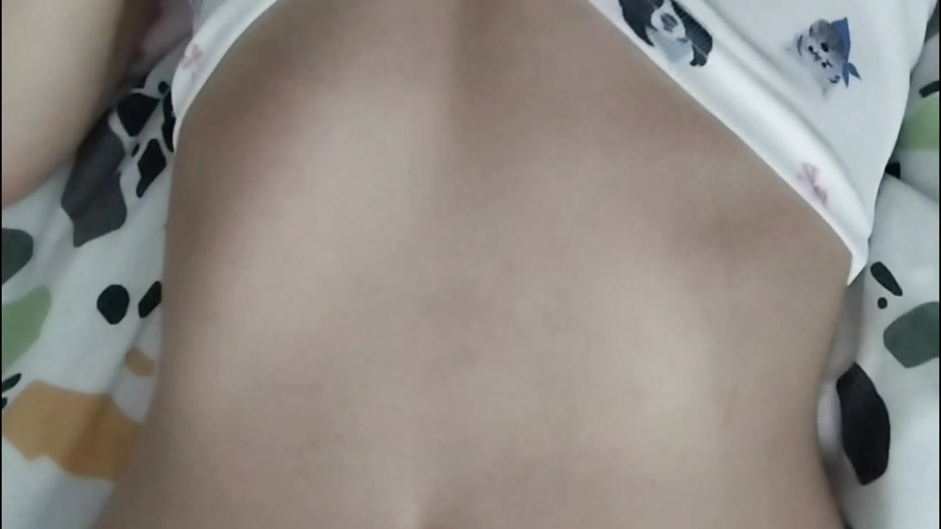 Cute peach😈 - video by flatter-shy cam model