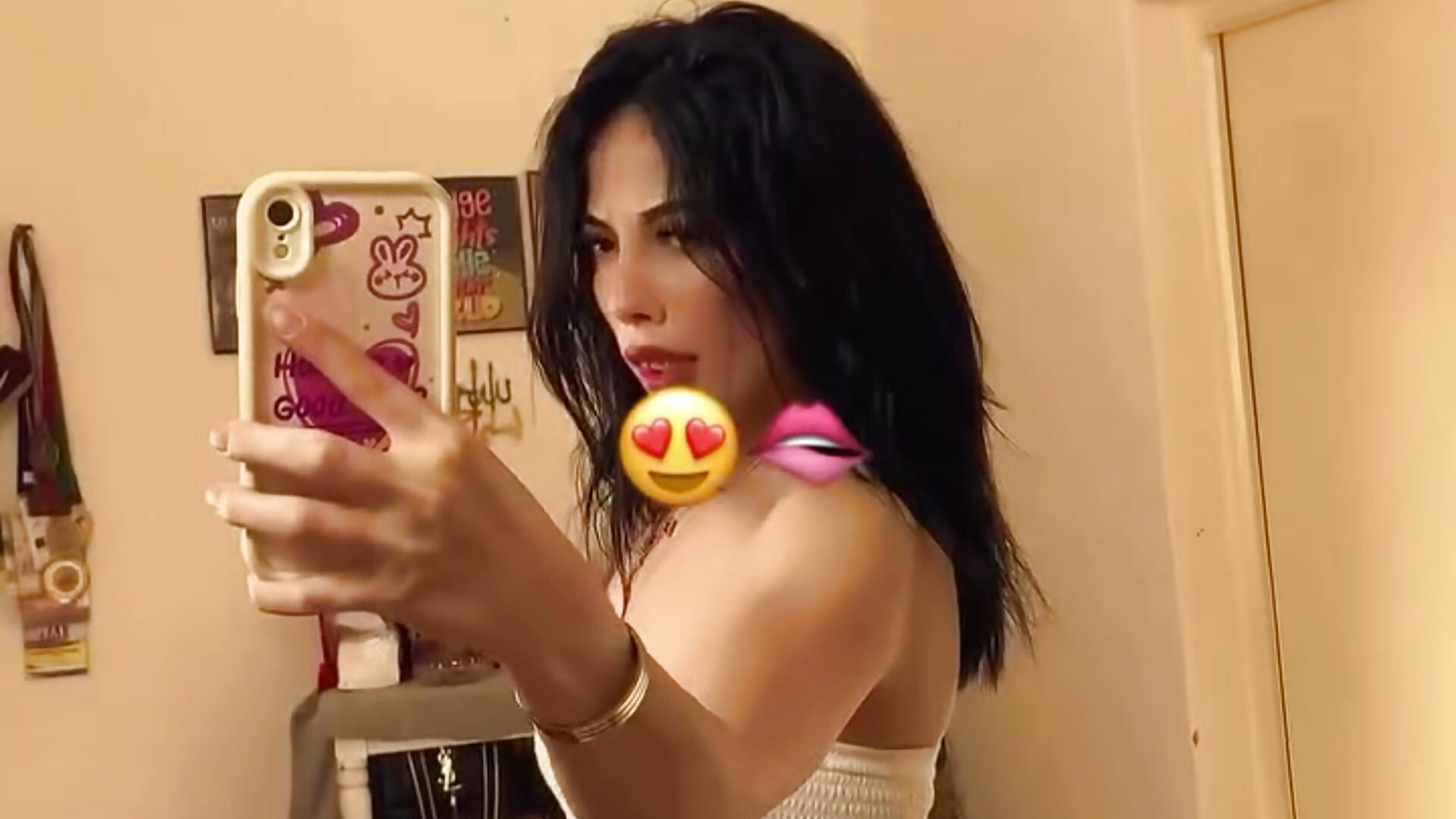 تعال حبيبي - video by linakhalifa cam model