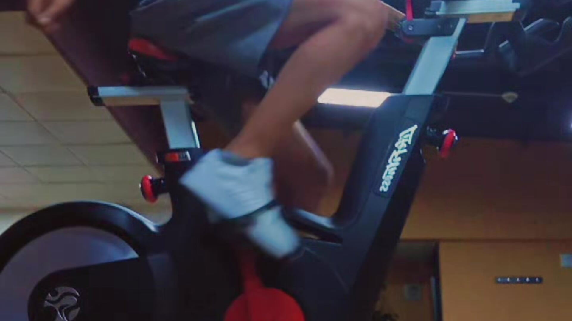 Gym - video by gomitaboy_1 cam model