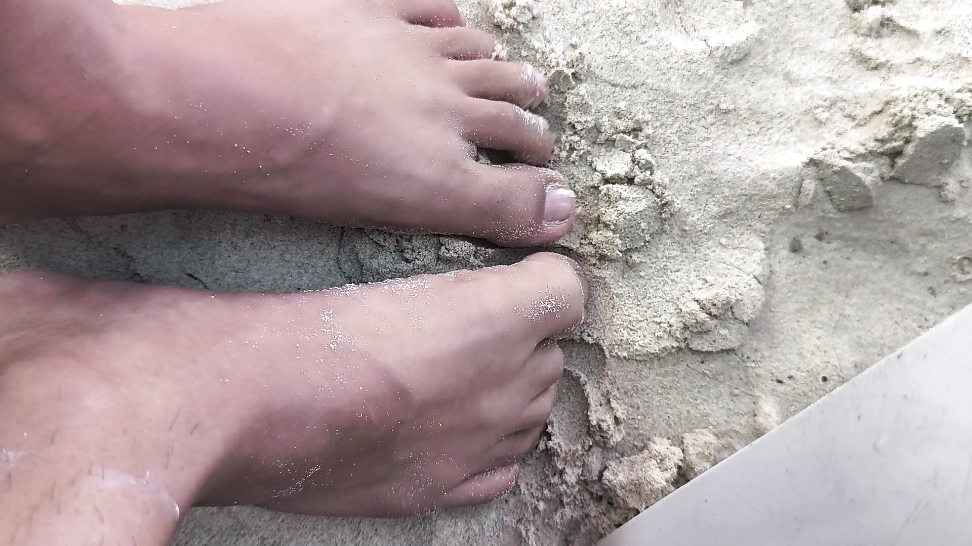 sunscreen on the beach feet - video by gomitaboy_1 cam model