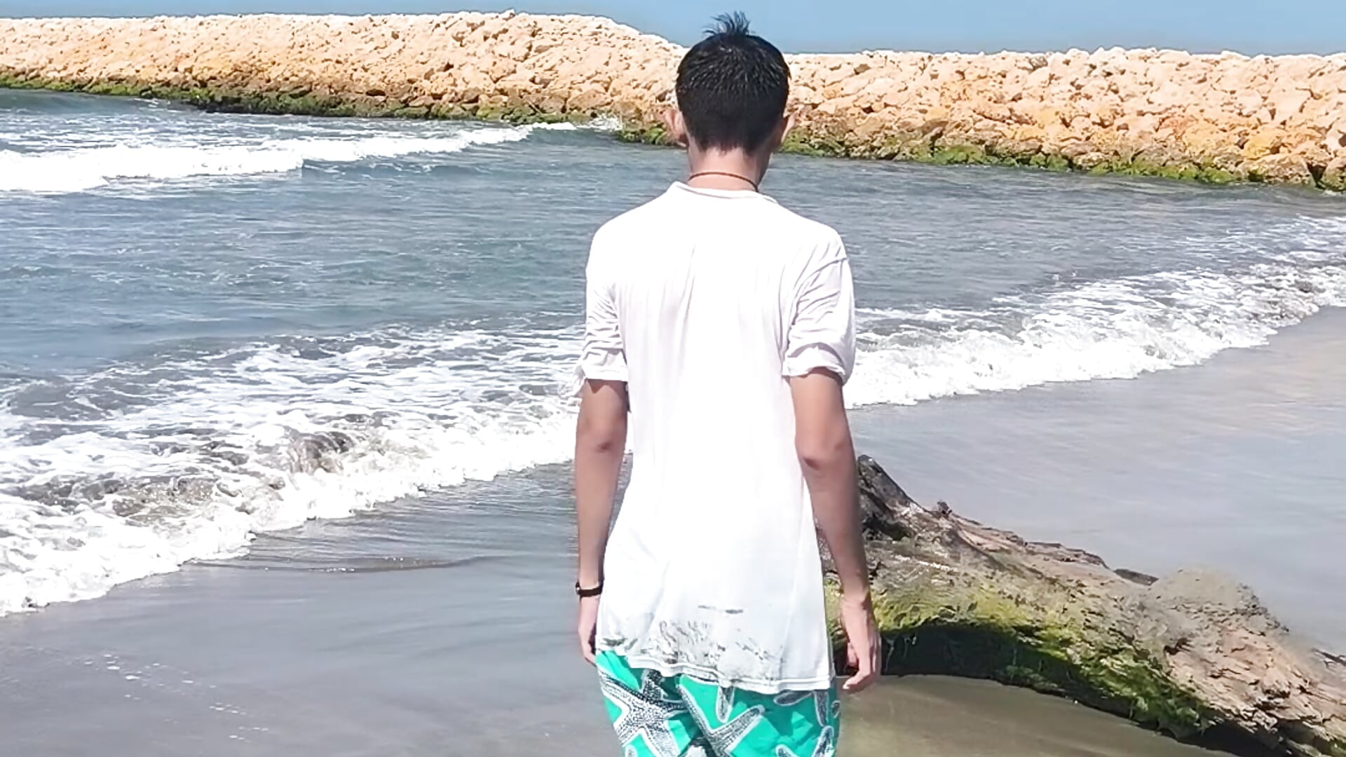 feet sand on the beach - video by gomitaboy_1 cam model