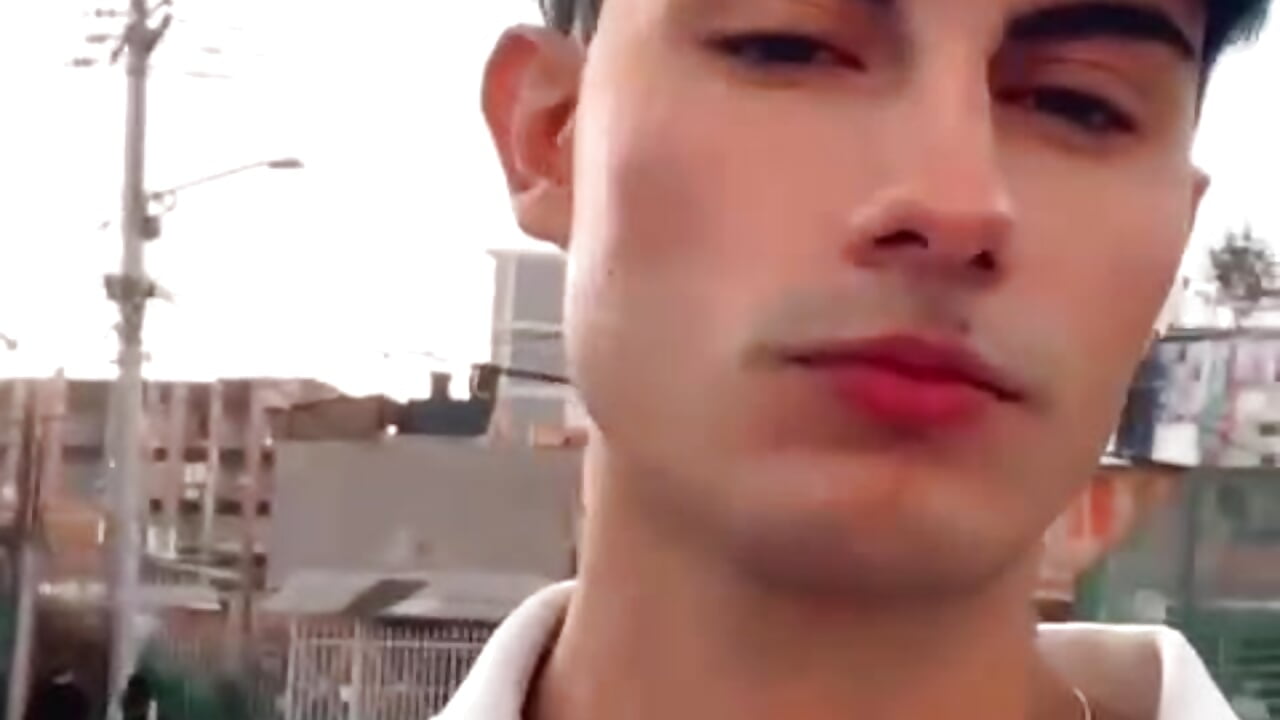 :) - video by Angel__dust3 cam model