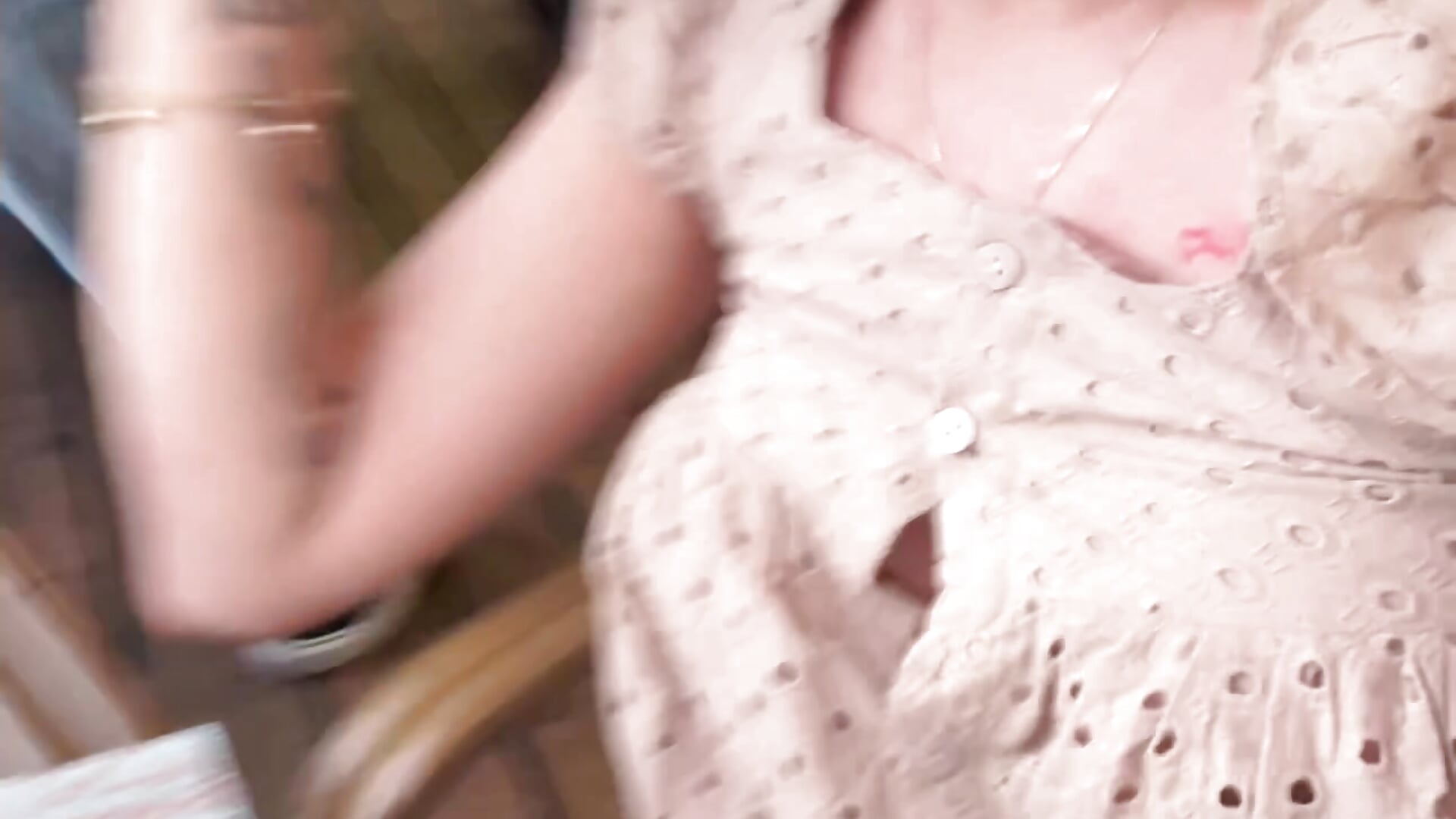 Short Hair Back the - video oleh AnnaHarvatera kamera model