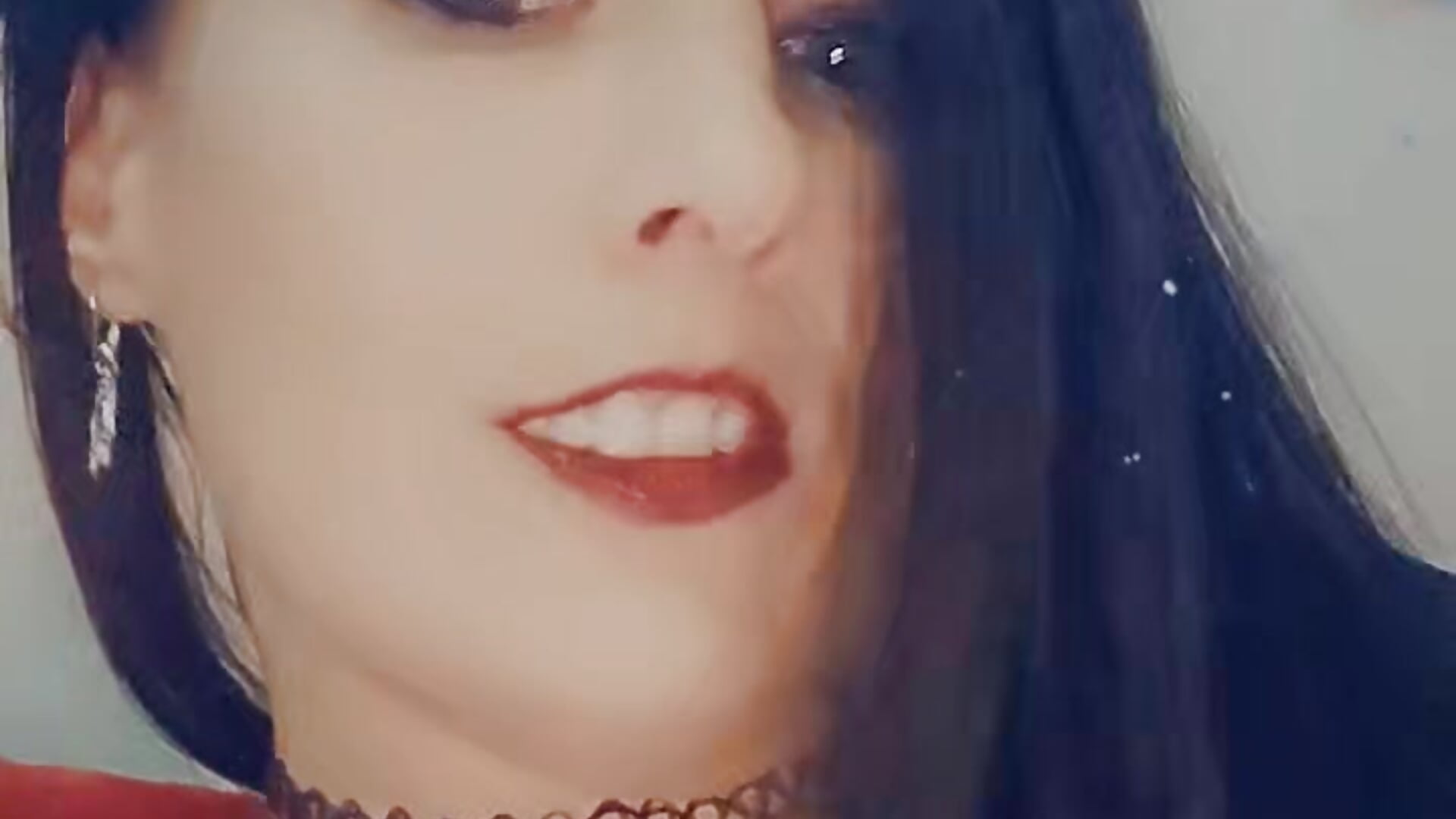 Grrrowl hehe - video by Bratty_goodgurl6969 cam model