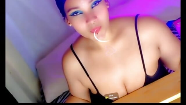 Have you already known my new press? Enjoy it - video by ivonne_diaz1 cam model