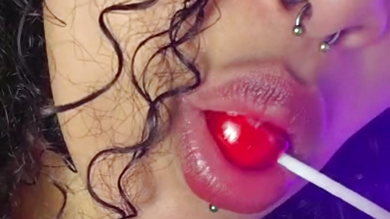 candy - video by ivonne_diaz1 cam model