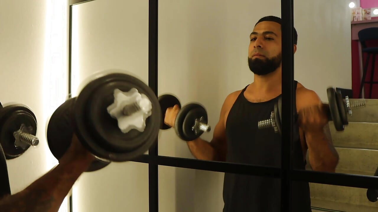 Let´s Train - video by KylliamLevis cam model