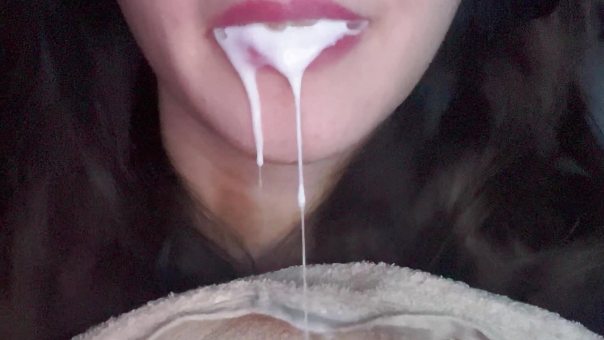 Milkdrip - Video von JackyNmD Cam-Model