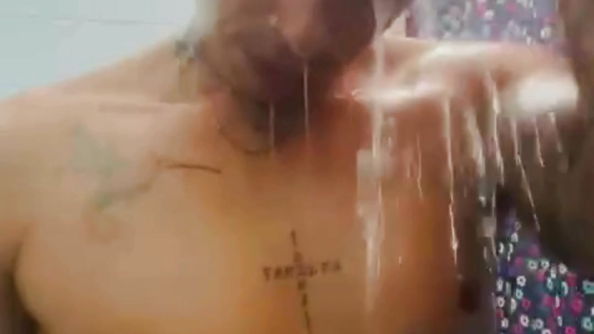 Come on take a shower with me - video by Alan_Fire cam model