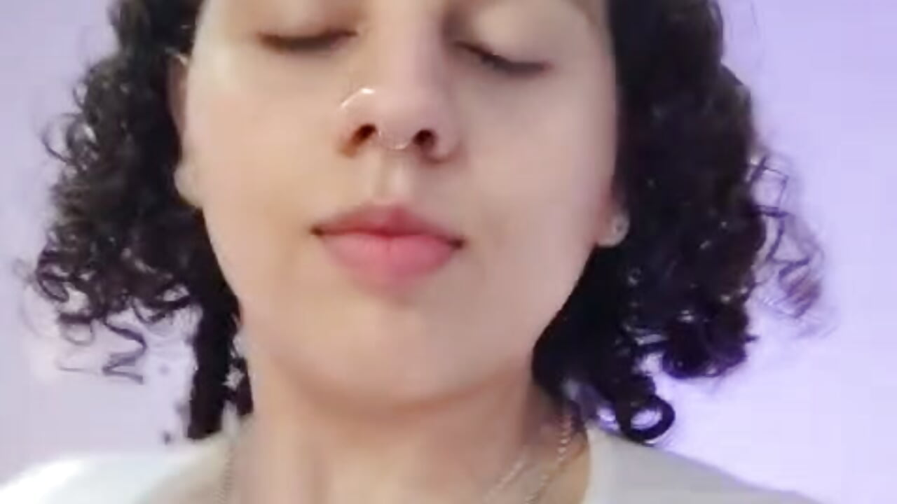 kiss you 💋 - video by catleya_noire cam model