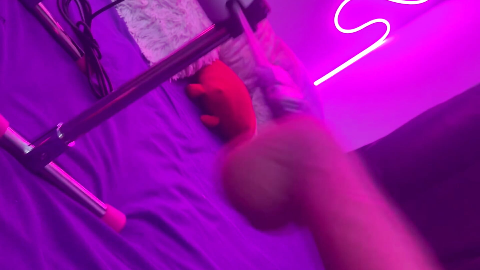 My new toy - video by Sunny_Gill cam model