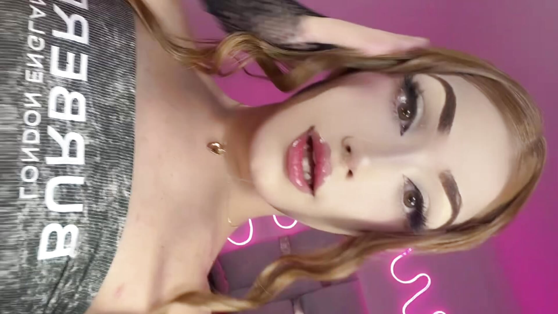 😍 - video by Sunny_Gill cam model