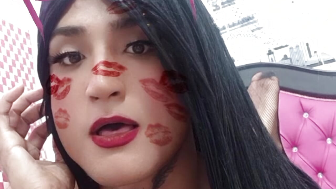 1000008517 - video by Trans-colombia cam model