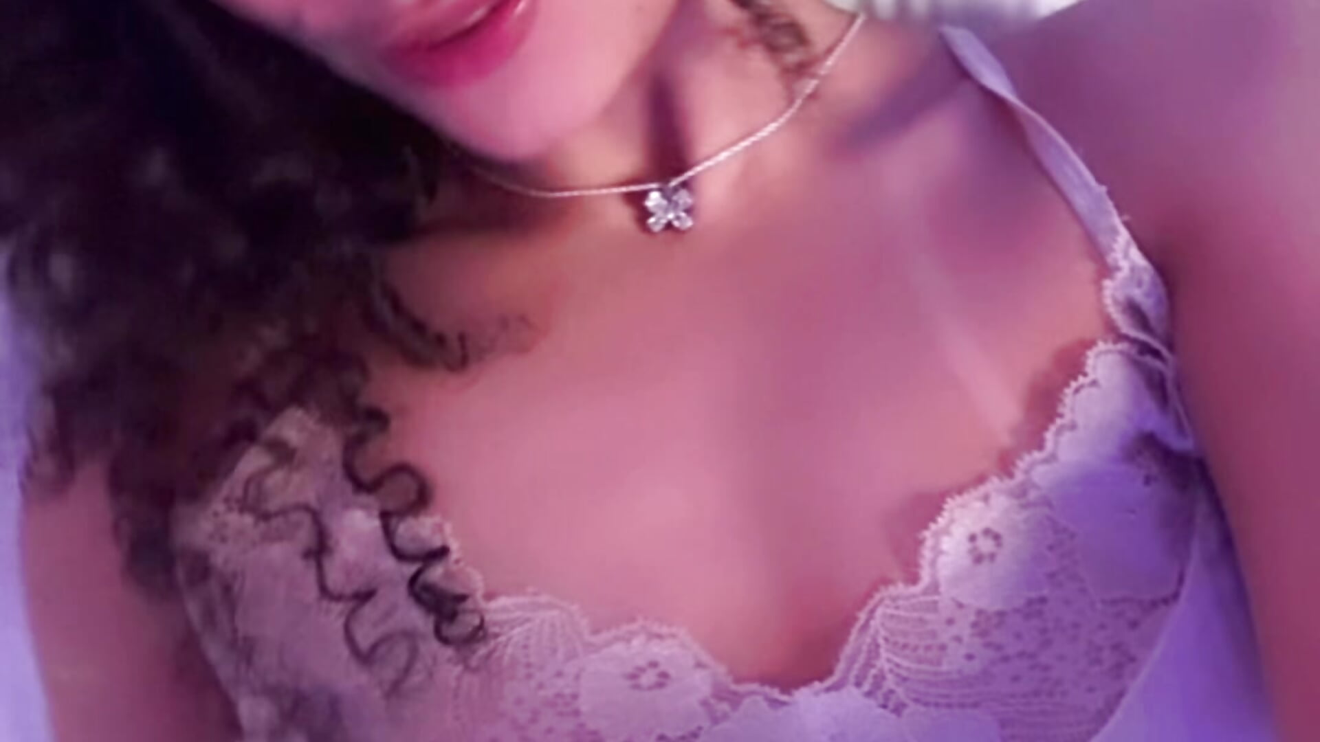 Vicky,new - відео від вебкаммоделі Victoria_Curly