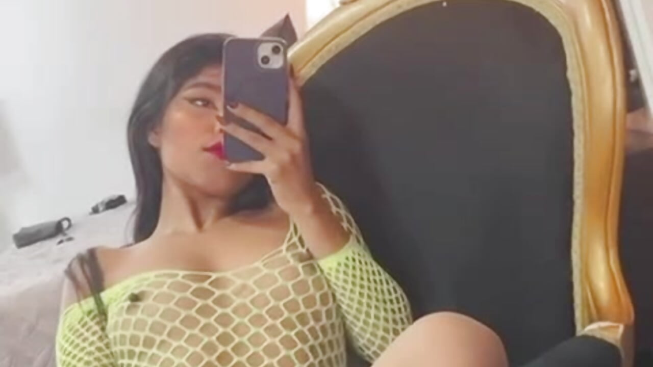 This View Should Be Illegal – видео вебкам-модели ZafiraRose