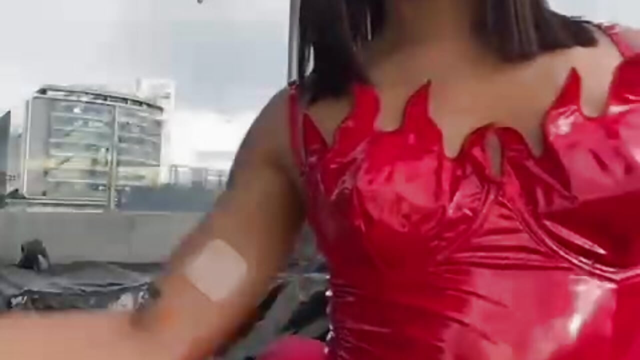 Sexy Diabla in daylight - video di rubyrouge__ modella di cam