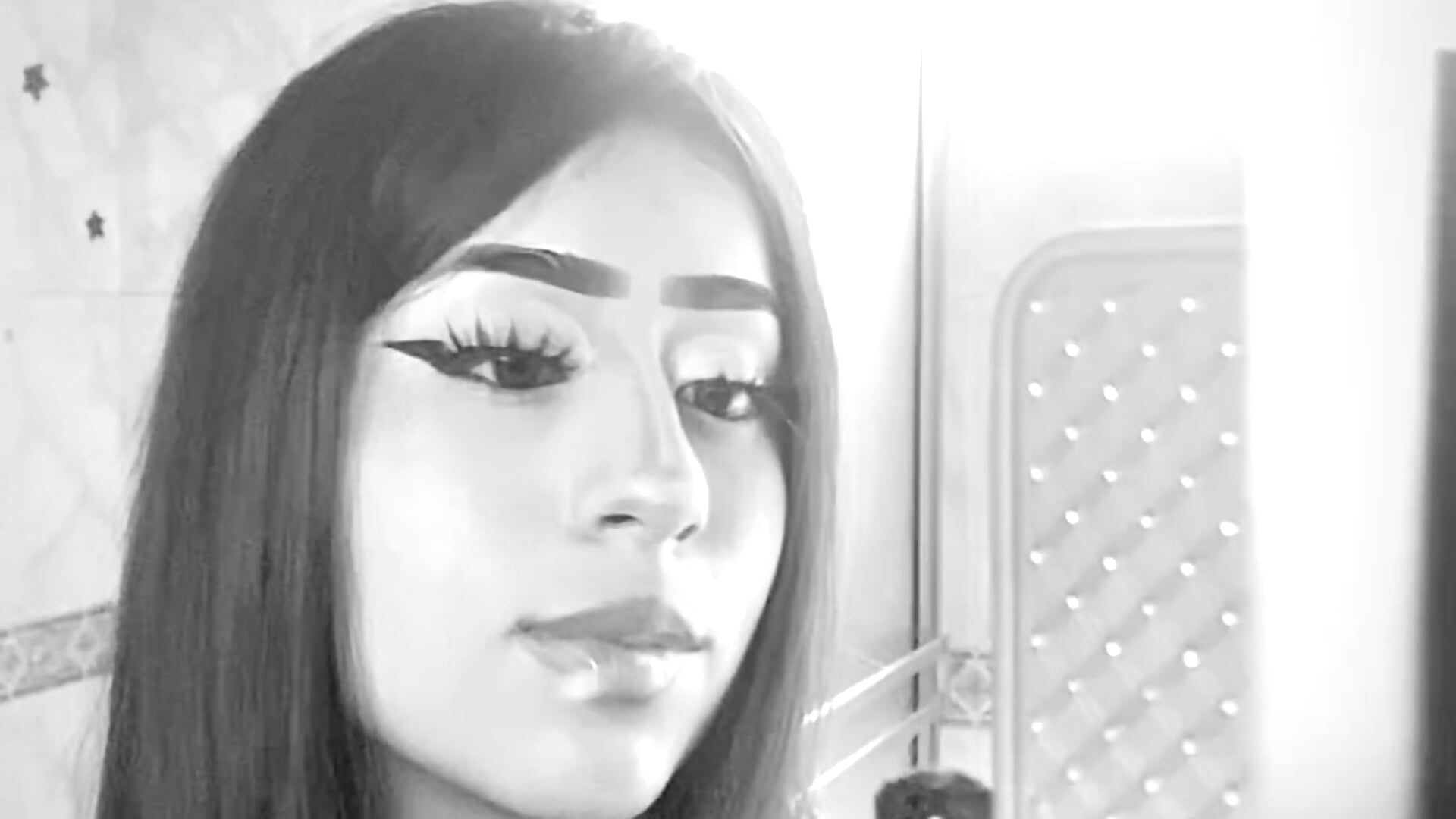 Hellou…😈 - video oleh model kamera Violet_carson