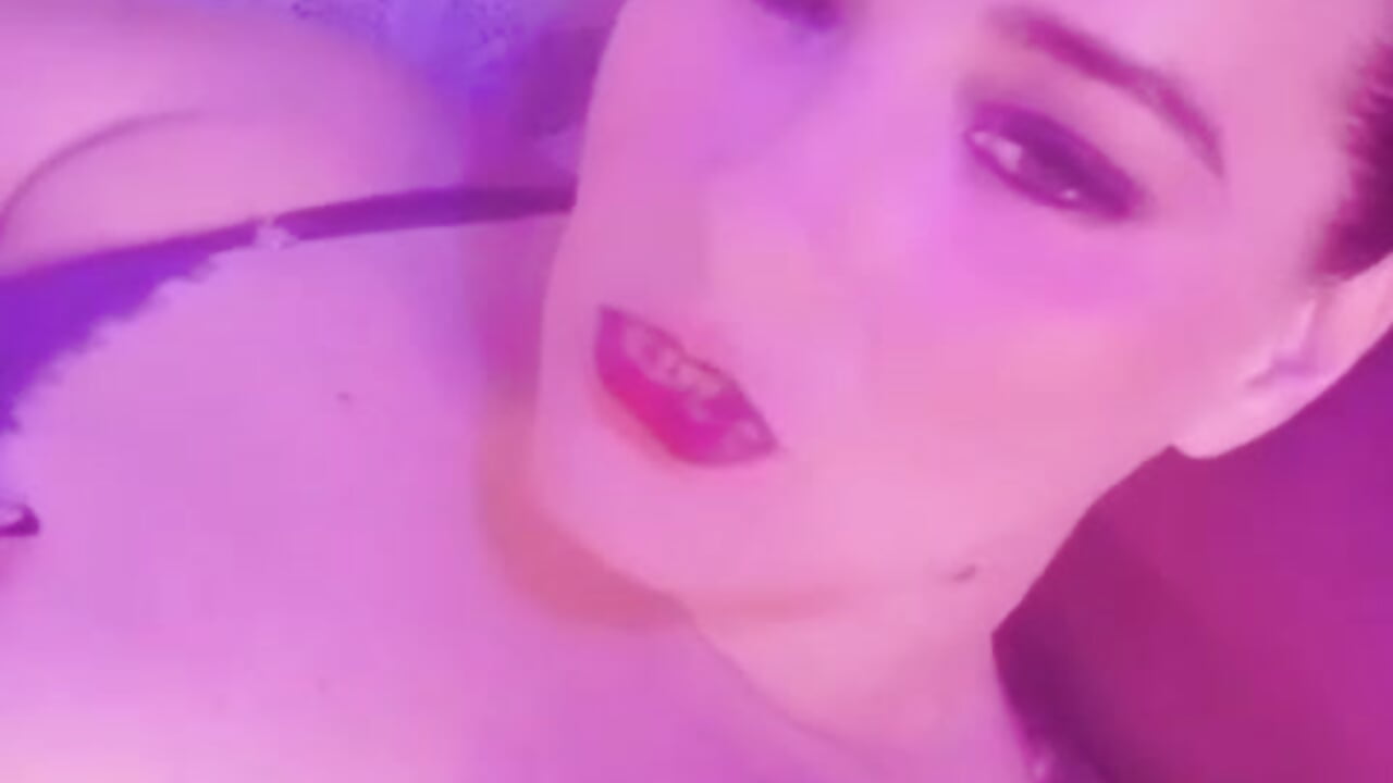 🥵 - video by ErikaMontiel__ cam model