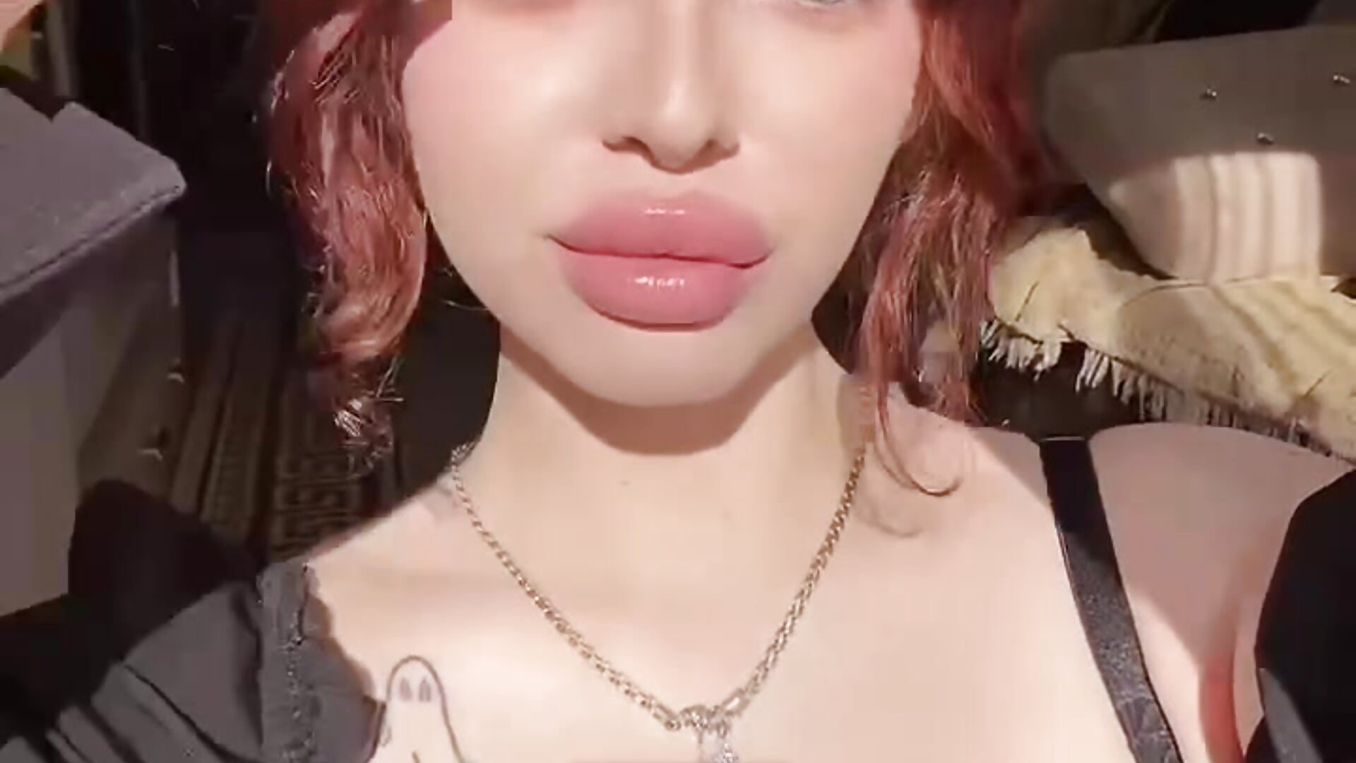 -4813595510128985320 - video by Hannah_xBaby cam model