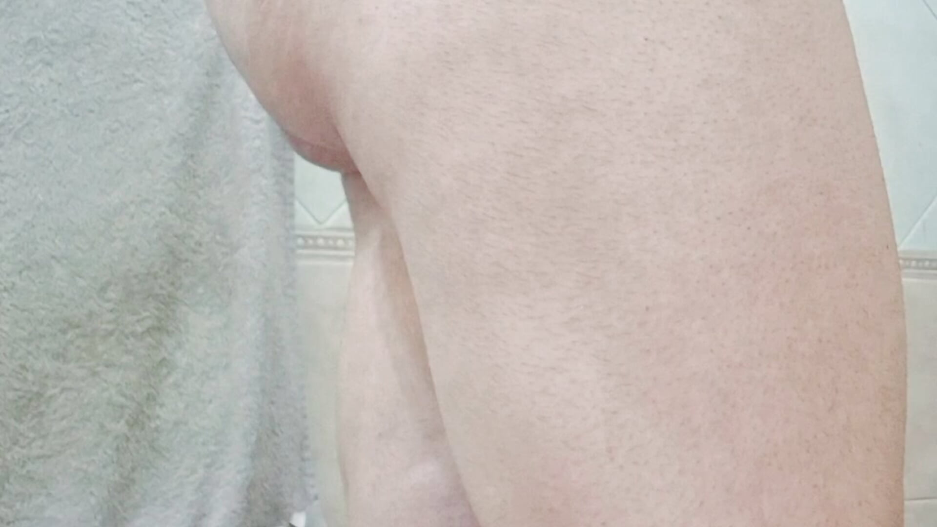 Massage ass with cream
