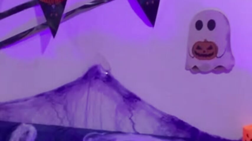 Halloween 🎃 - video by Camilla_Miller01 cam model