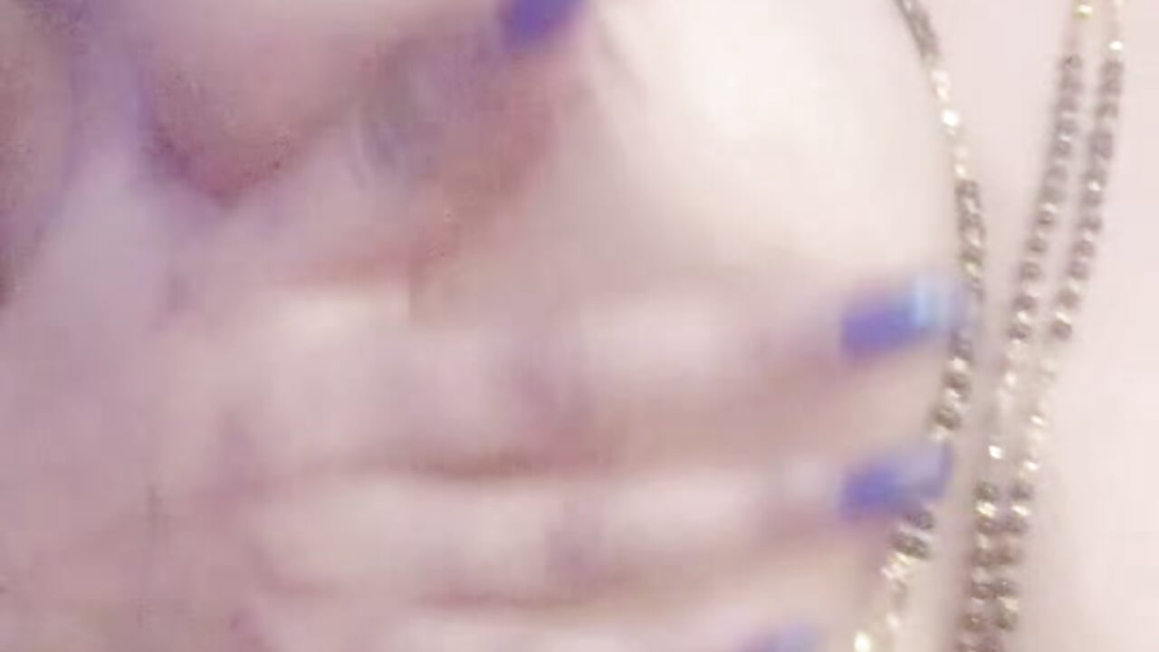 Hit full nude