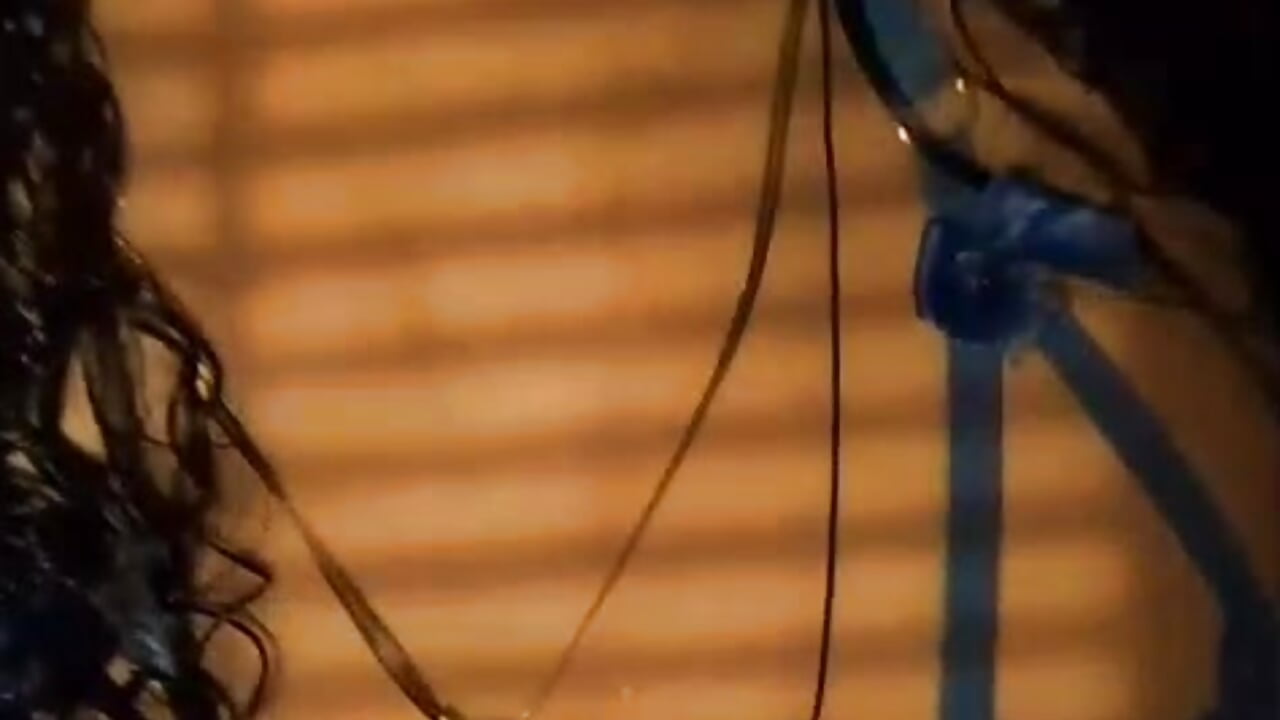 vamos a jugar - video di kata-gomez modella di cam