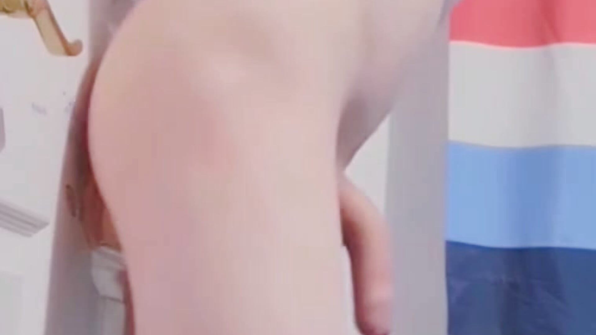 Wall Riding dildo - video by trans_girl_milky cam model