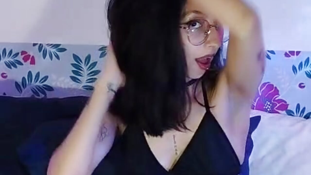 profile-intro-video-1746687720 – видео вебкам-модели Anais_lux