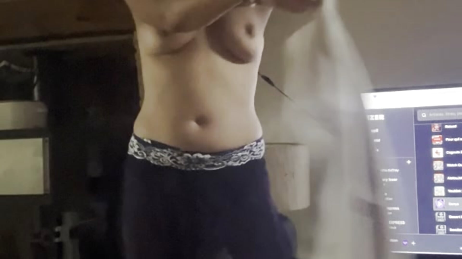 IMG_0362.MOV - video by Chouillax cam model