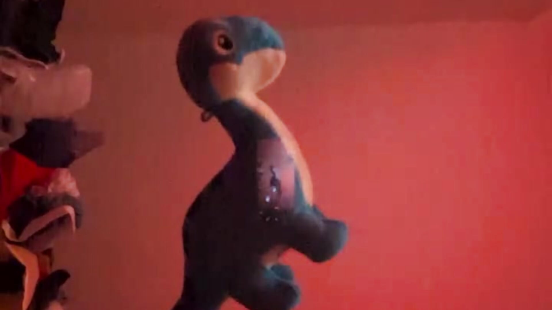 How do you invite a dinosaur to a cafe- Tea rex - video by lilliiilliiillil cam model