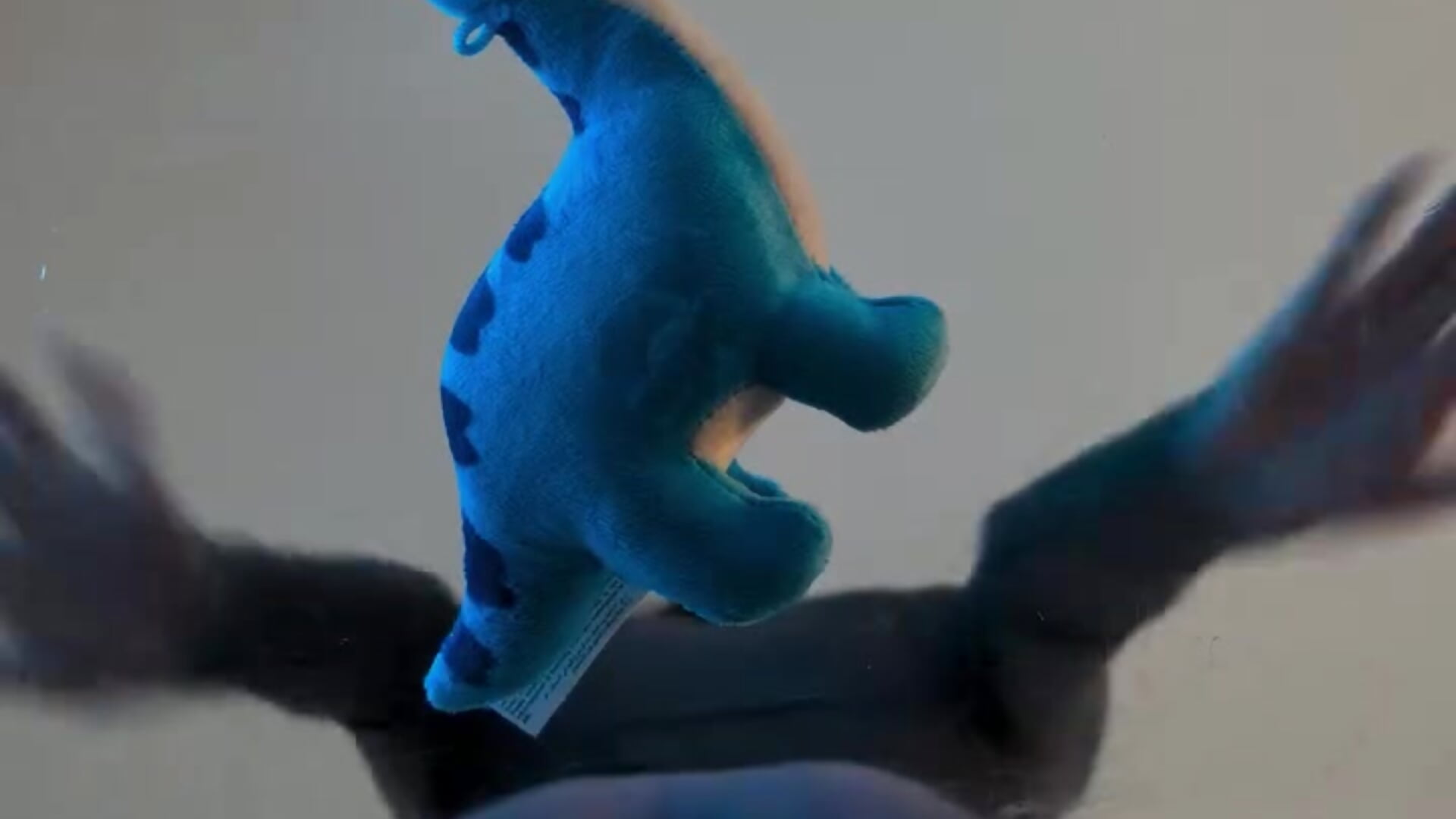 A dinosaurrrrrrrrr 🦕 - video by lilliiilliiillil cam model