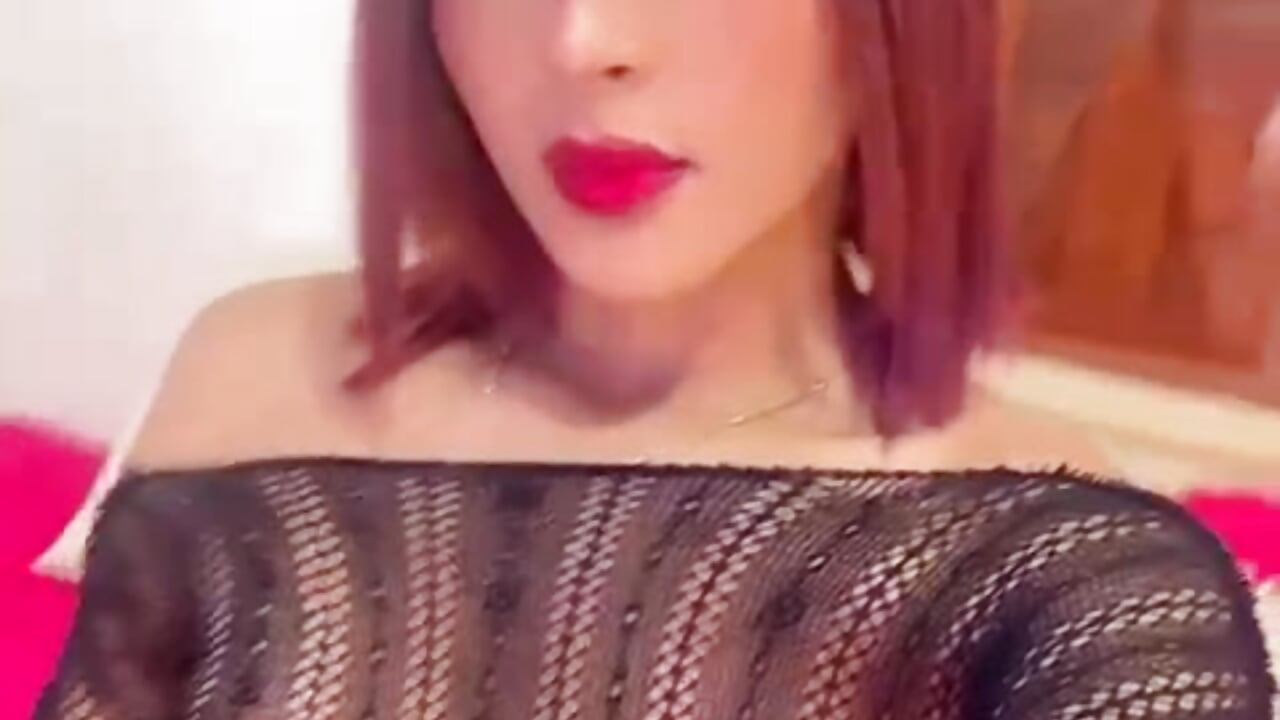 hi :3 - video by BrandyQueenx cam model