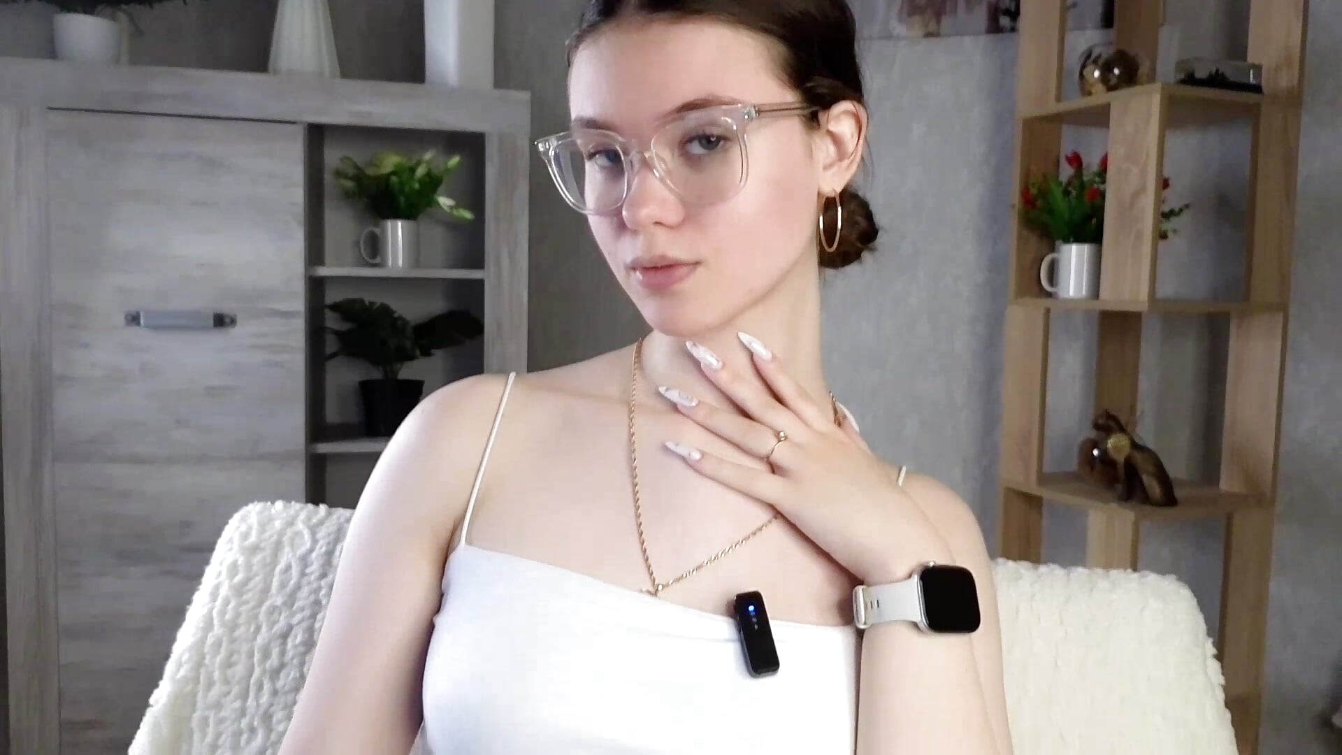 Something sexy) - video di WiloneBoardley modella di cam