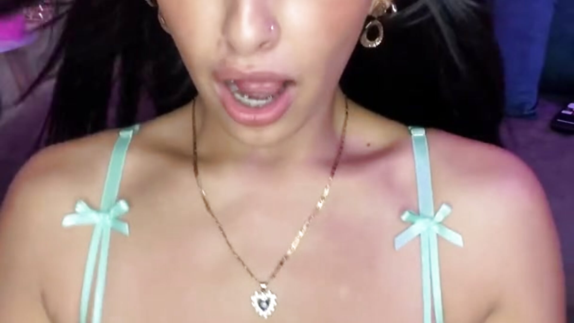 Sexy - vidéo du modèle de showcams SOYNOOA