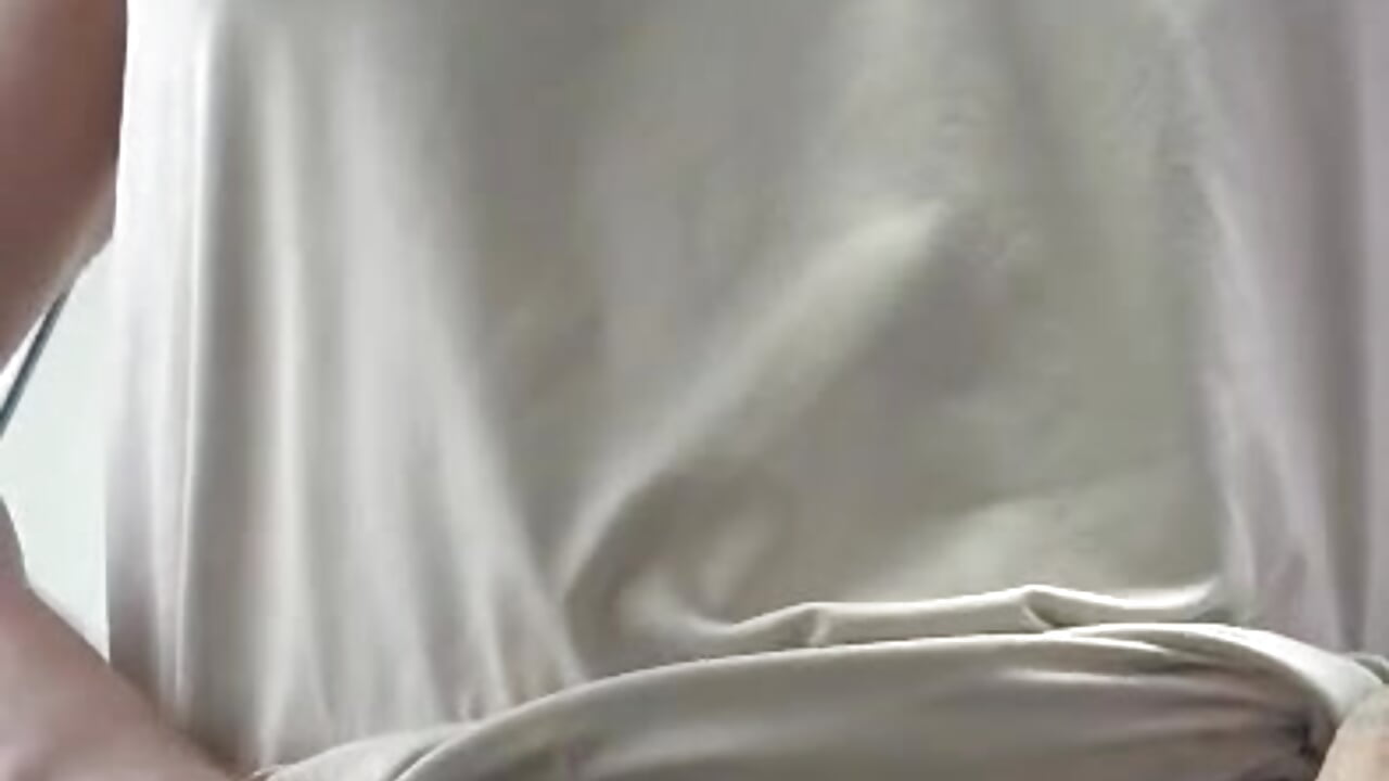 WhatsApp Video 2025-04-11 at 4,28,13 PM - video av cloudsxxx cam model