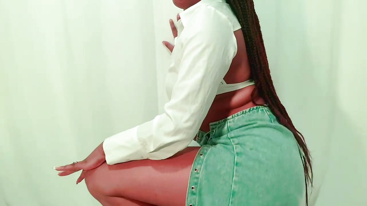 🍬🔥 - video by Thiana_Taylor cam model