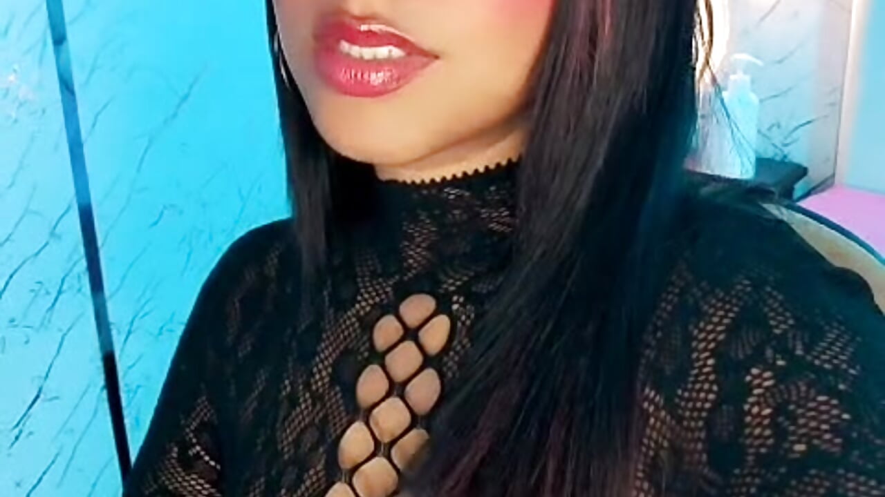 hii 🌸 - video by IsauraMontiel cam model