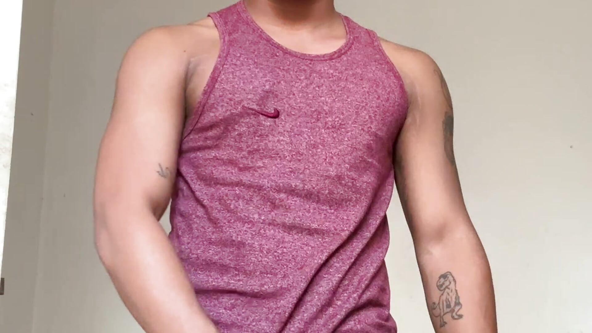 Nuevo aca - video van AlexBrasua cam-model