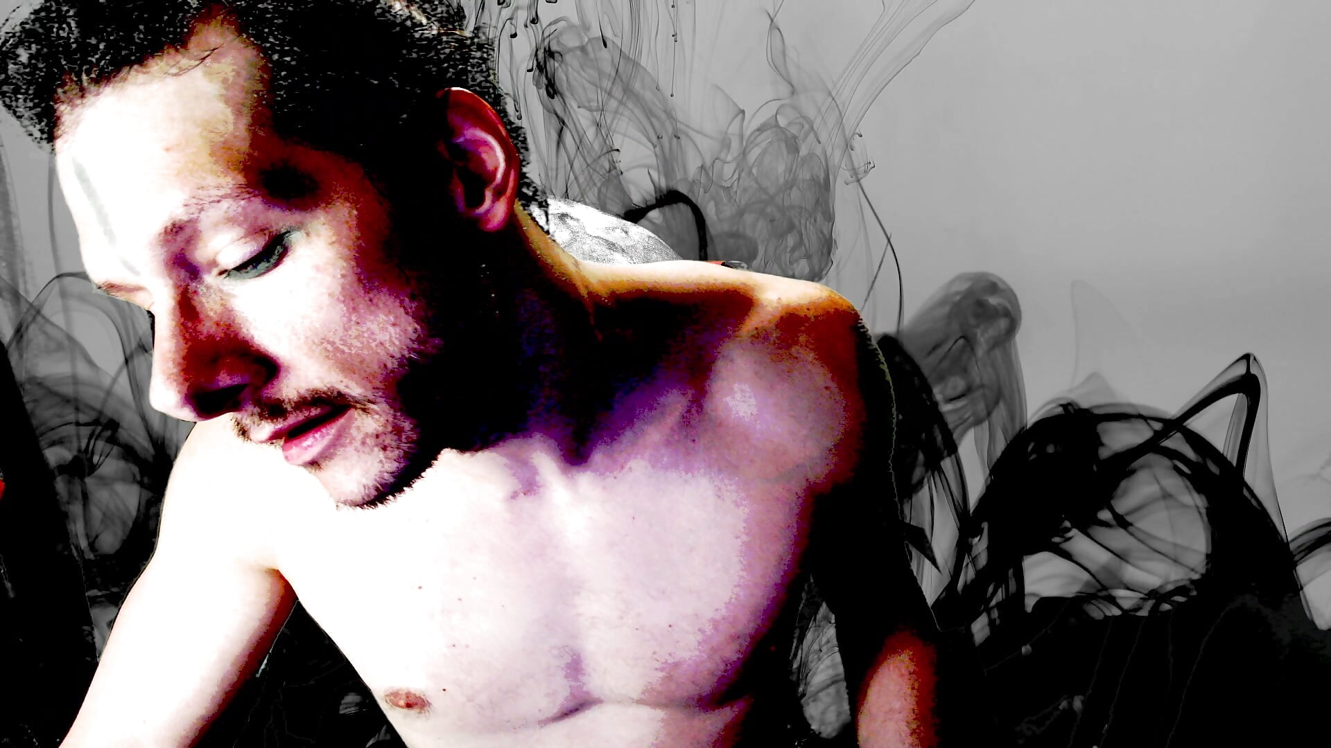 Tribal Sexy Grooving - vidéo du modèle de showcams MasterDaddyCool