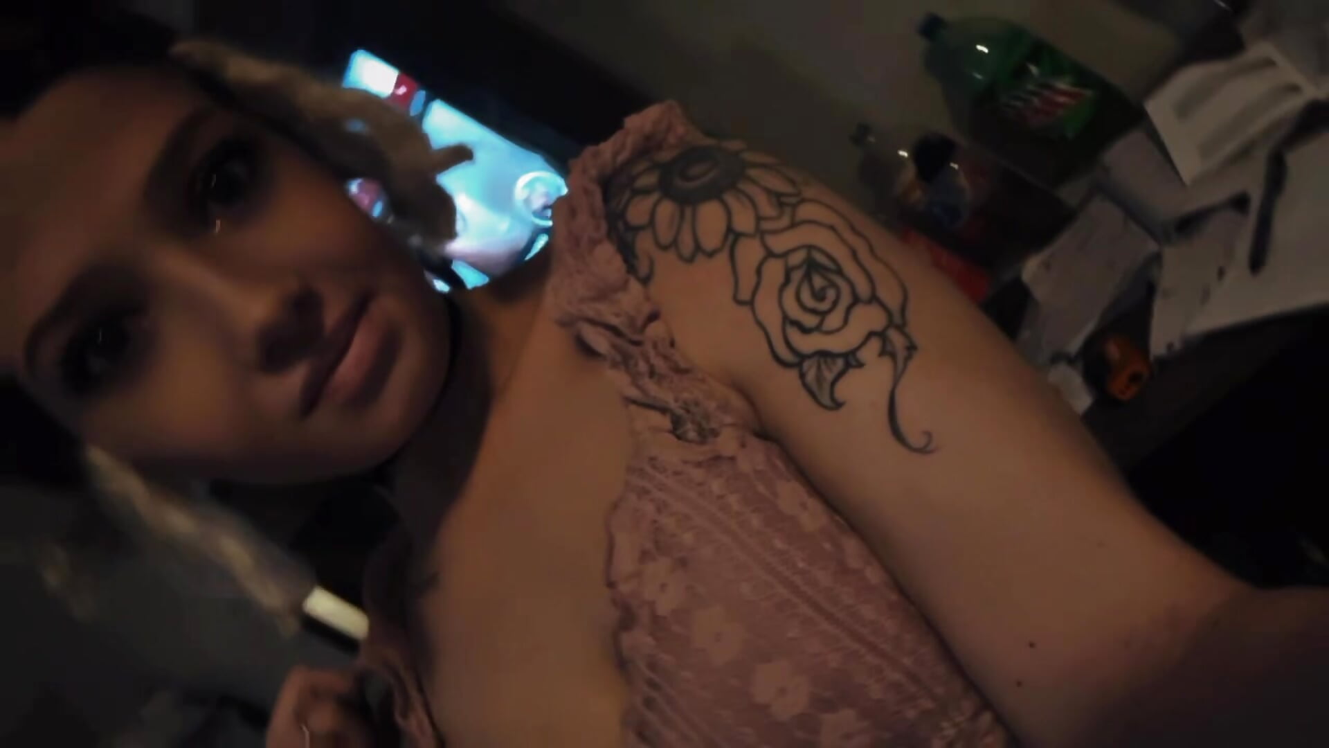 49873225-3C92-4BD4-8CCC-2D4CFC09EDDD - video by sweetthang420710 cam model