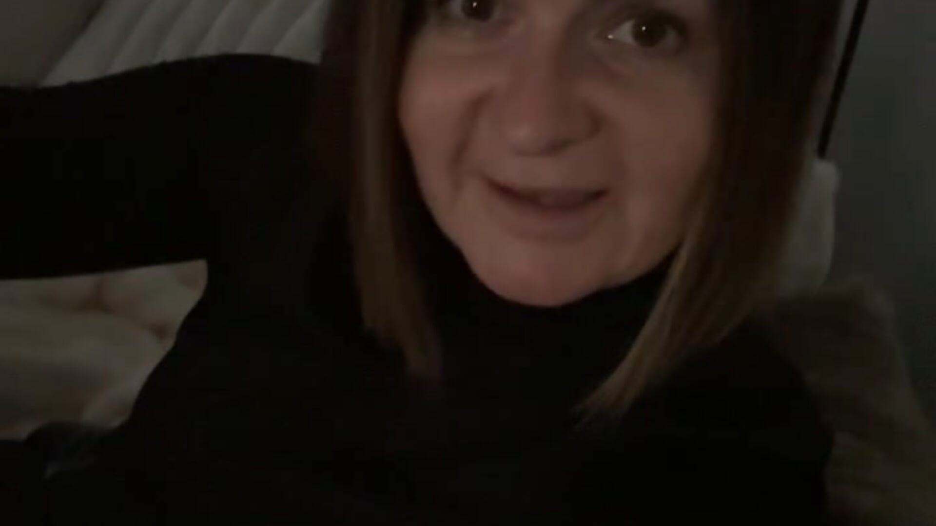 649D26D0-E9EA-42AE-8017-32C449B1531B - video by Seductive_LunaX cam model