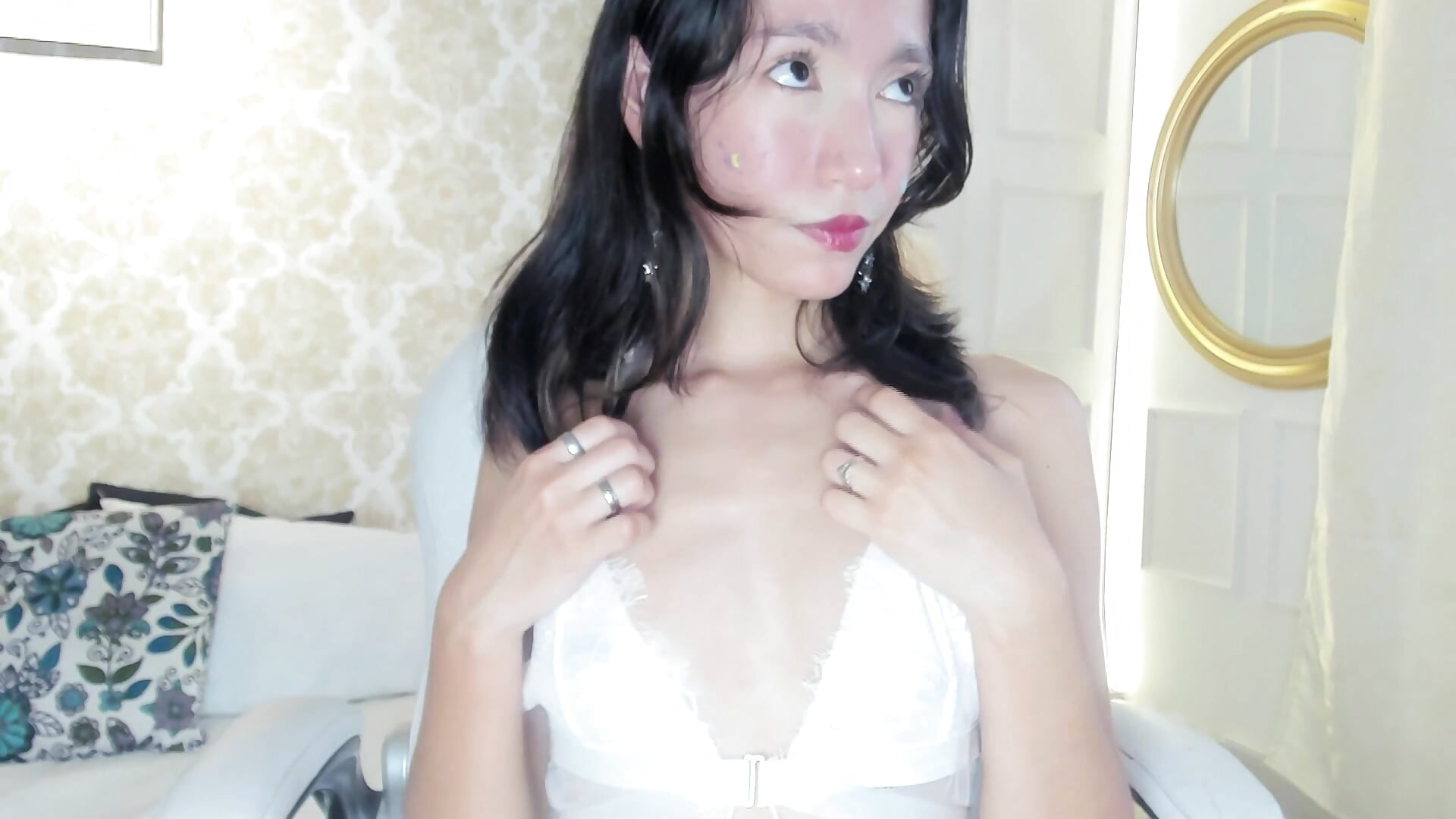 #cute #young #smalltits✨ - vídeo de la modelo de cam LilyThea